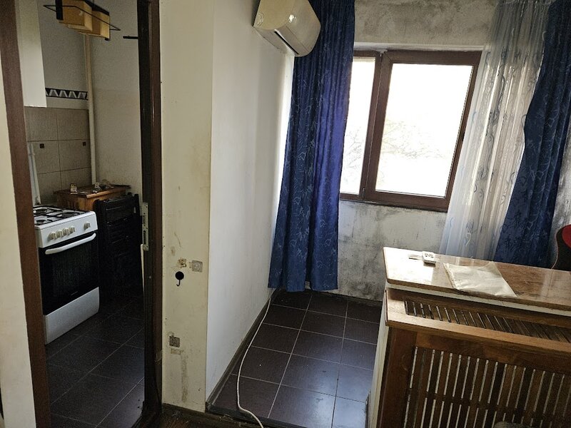 Drumul Taberei, Plaza Romania